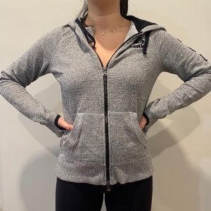 Roots grey zip up sweatshirt Whistler EUC